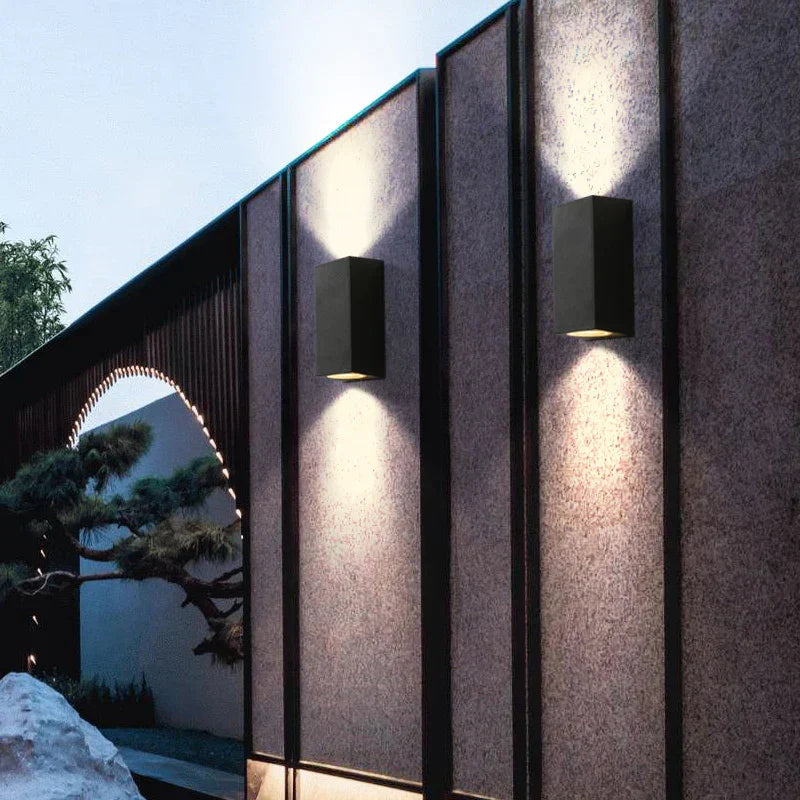Seralyn | Modern Outdoor Wall Lamp LED Black 2